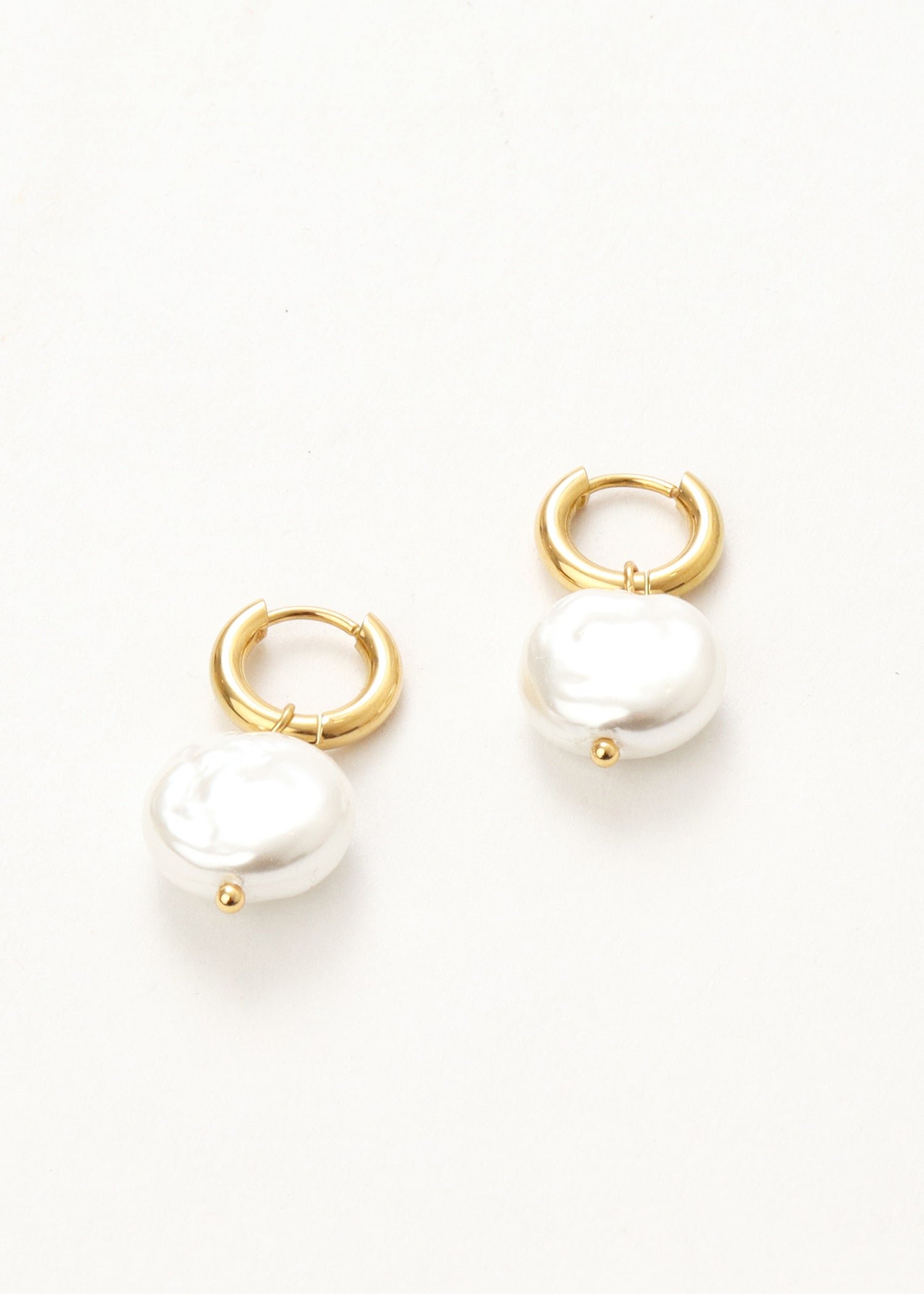Pearl Hoop